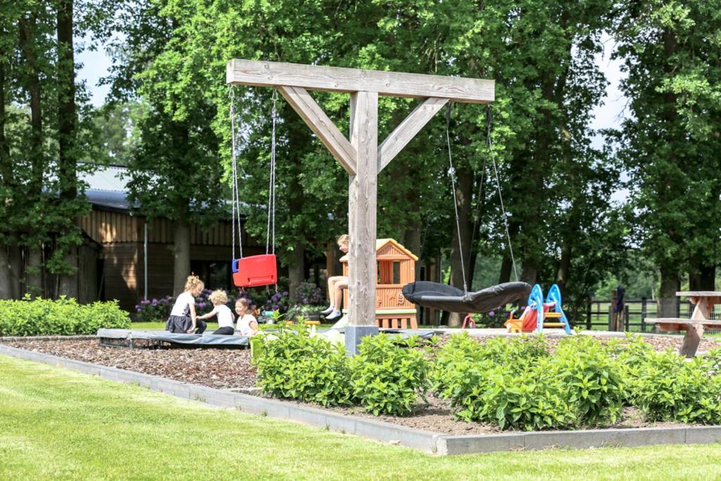 De Wijnlodge Kootwijkerbroek Екстериор снимка